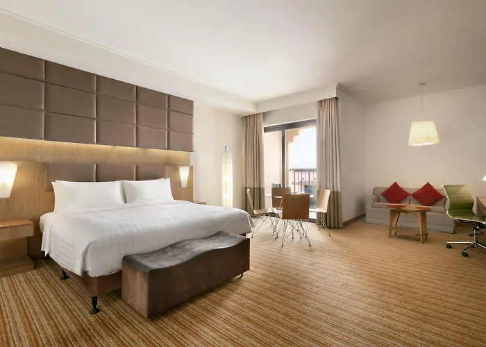 Traders Hotel, Abu Dhabi